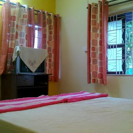 Serene Waters Homestay Goa Panaji Exterior photo