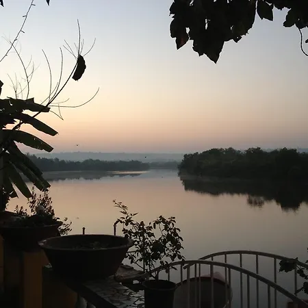 Serene Waters Homestay Goa Panaji Exterior photo